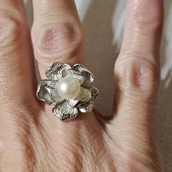 Elegant Genuine Cultured Pearl Sterling Silver Ring Sz 7! - Picture 7 of 14